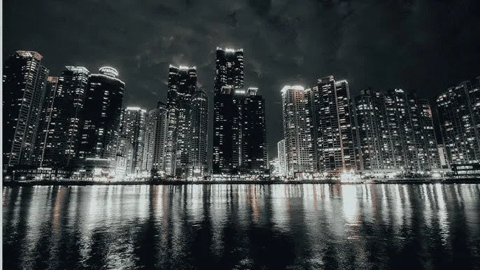 果冻传媒视频在线播放 - 城市之光：霓虹背后的人间烟火